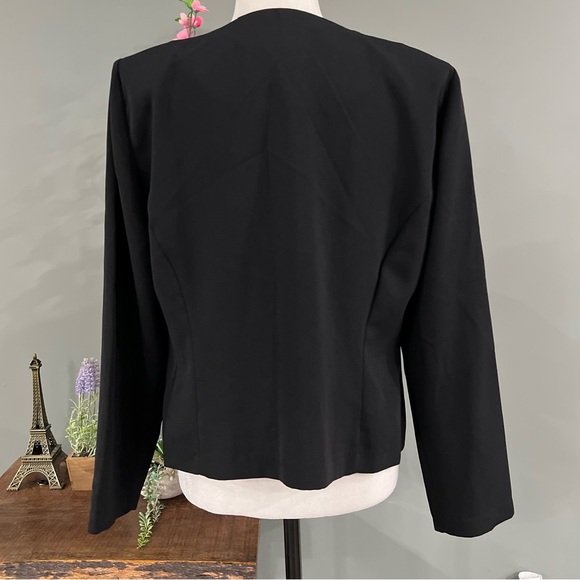 Sheri Martin Blazer - Picture 6 of 14